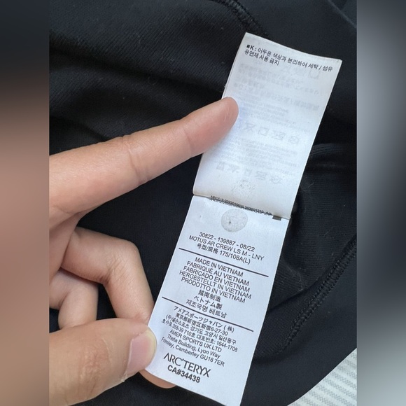 Arcteryx lunar new year Montus AR crewneck - Picture 6 of 6